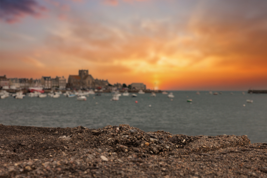 Barfleur-Manemos.com-001