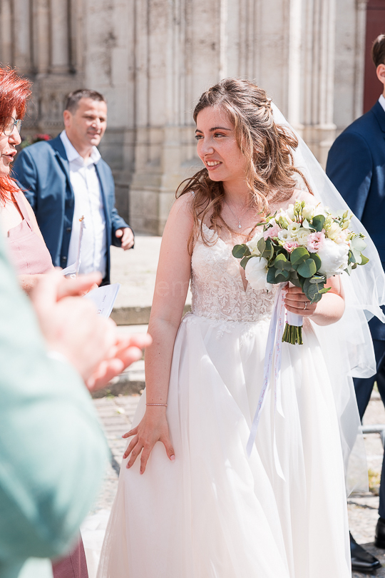 Mariage Andréa & Nicolas - 3 - Sur le parvis