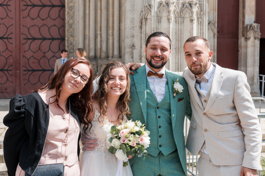 Mariage Andréa & Nicolas - 3 - Sur le parvis