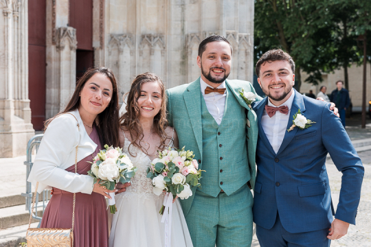 Mariage Andréa & Nicolas - 3 - Sur le parvis