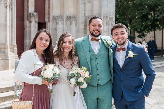Mariage Andréa & Nicolas - 3 - Sur le parvis