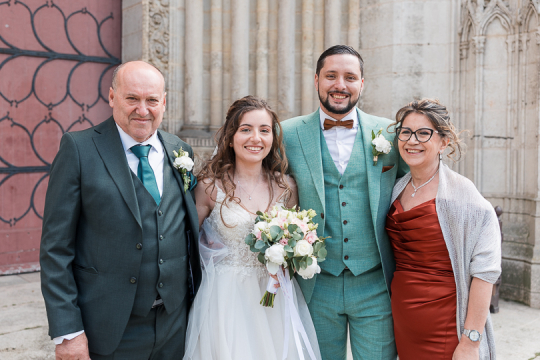 Mariage Andréa & Nicolas - 3 - Sur le parvis