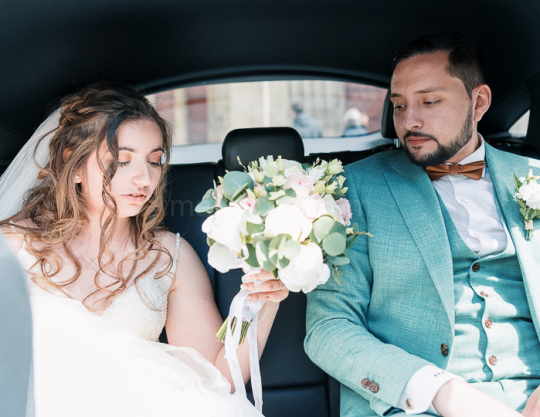 Mariage Andréa & Nicolas - 3 - Sur le parvis