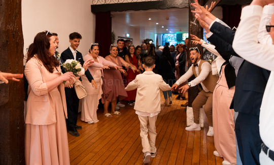Mariage Andréa & Nicolas - 5-3 - Entrée des mariés