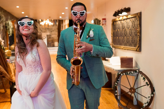 Mariage Andréa & Nicolas -5-4  - Au son du saxophone