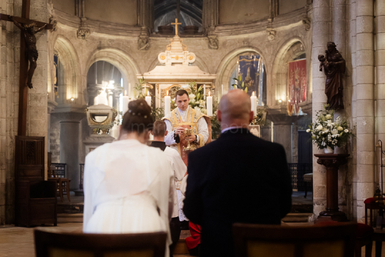 Mariage de Camille & Antoine - 08 - Messe et Communion