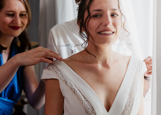 Mariage de Capucine & Laurent -5- Habillage de Capucine