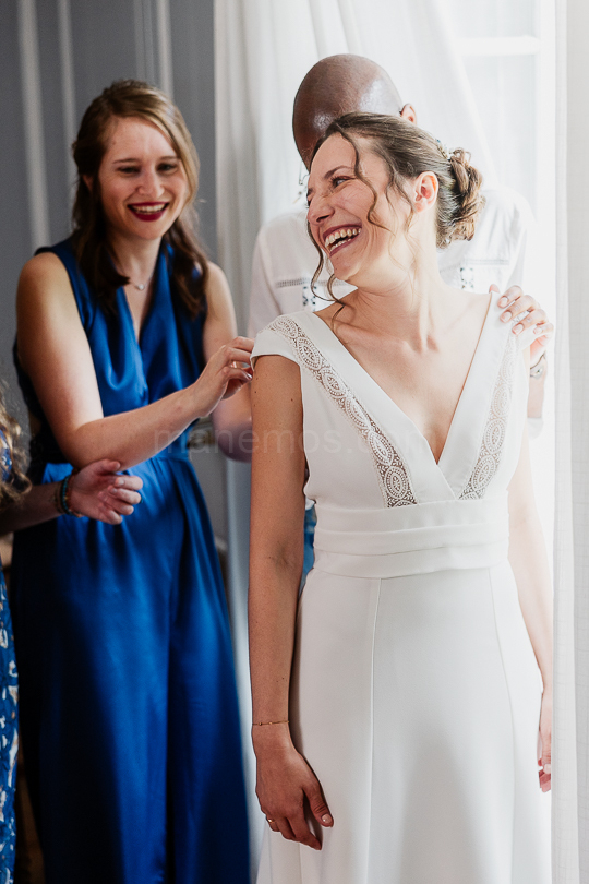 Mariage de Capucine & Laurent -5- Habillage de Capucine