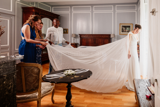 Mariage de Capucine & Laurent -5- Habillage de Capucine