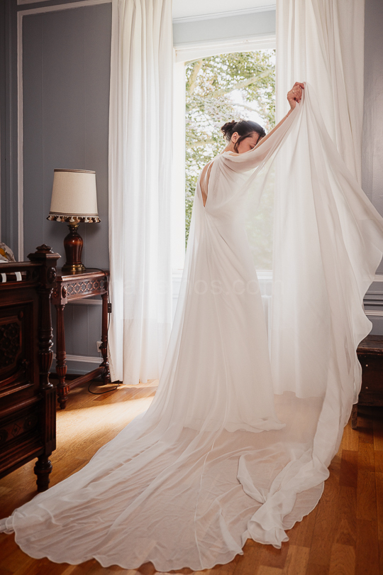 Mariage de Capucine & Laurent -5- Habillage de Capucine