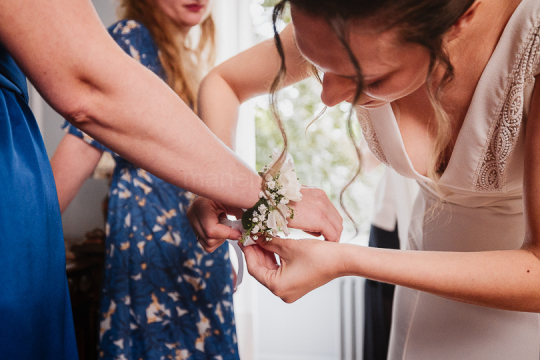 Mariage de Capucine & Laurent -5- Habillage de Capucine