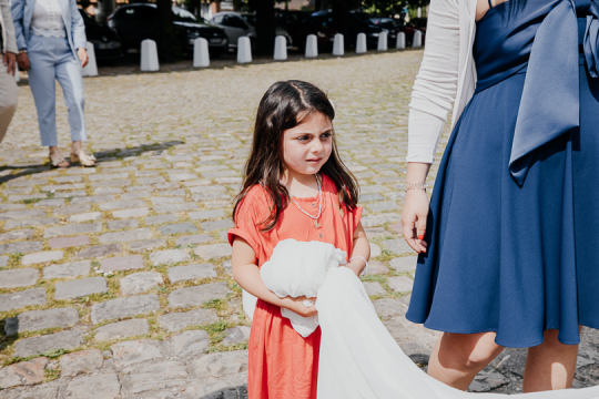 Mariage de Capucine & Laurent -8- devant l'Église Saint-Sauveur