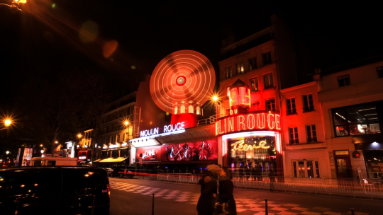 1_Moulin-Rouge