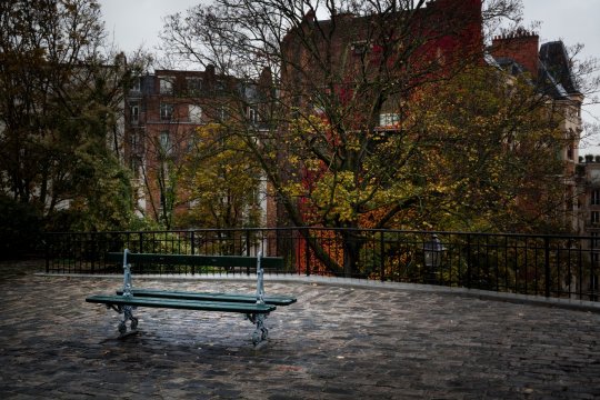 1_banc-de-montmartre