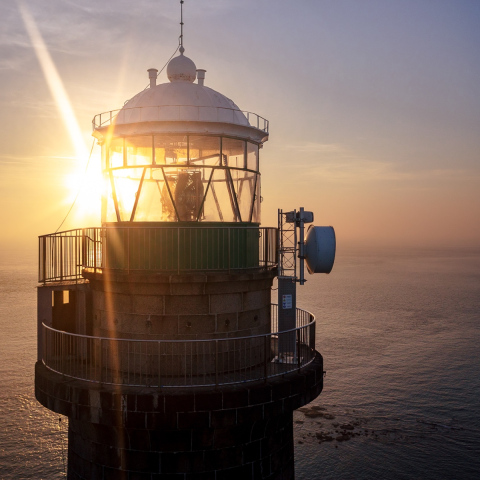 détail du Phare de Gatteville au soleil levant